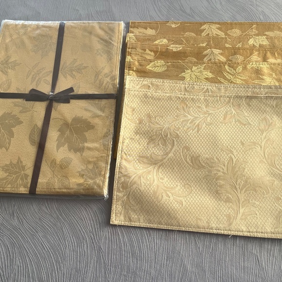 13 Thanksgiving  Placemats New - Picture 1 of 5